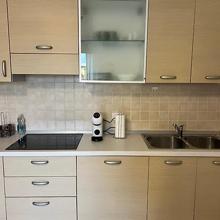 Nice Stay Apartment Pescincanna